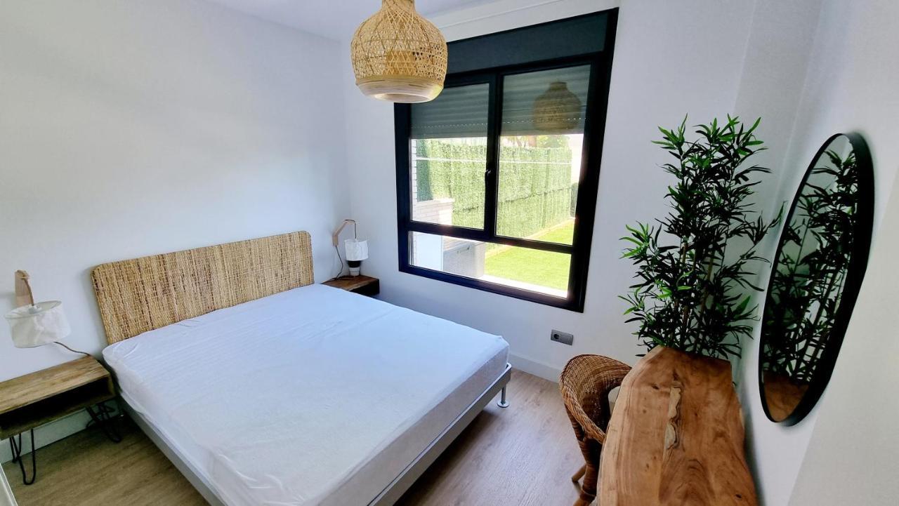 Apartamento Diseno Con Jardin Privado A 100 Metros Del Mar Торрадамбарра Екстер'єр фото